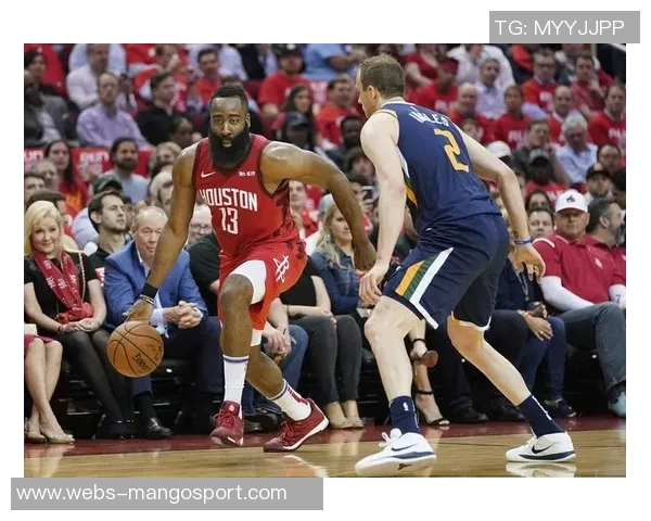 2009年NBA季后赛火箭对爵士的精彩对决回顾与分析