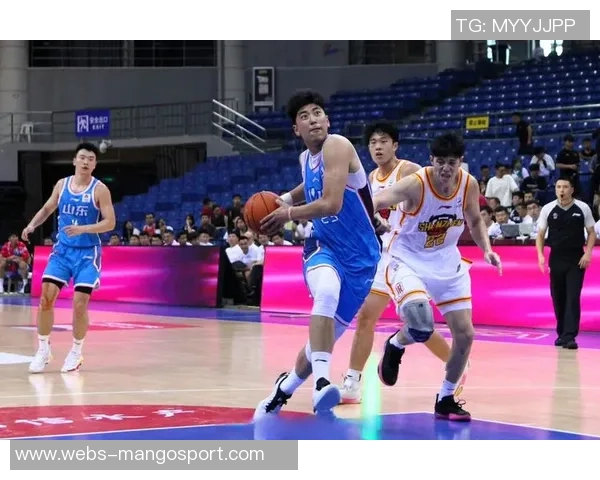 CBA精彩对决辽宁队与青岛队比赛录像回放全程回顾与精彩瞬间分析