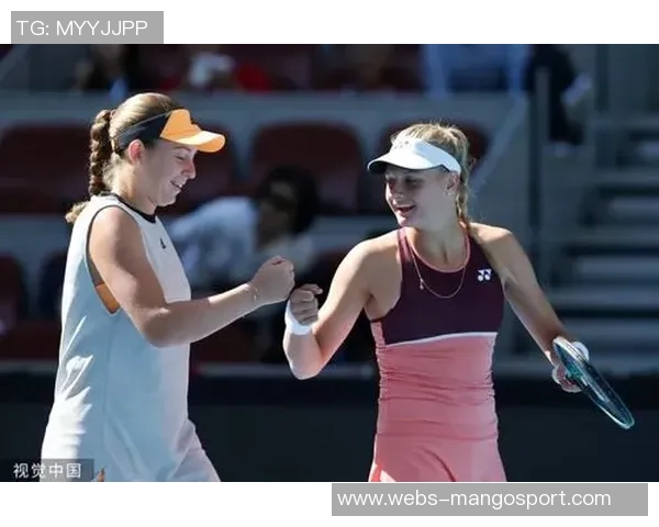 凤凰城水星与风暴的激烈对决揭示了篮球赛场上的无限可能与激情碰撞